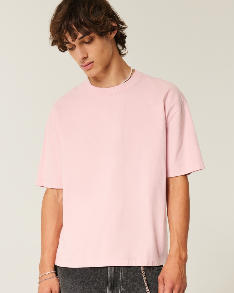 square-cut short-length heavy-duty washed crew neck t-shirt