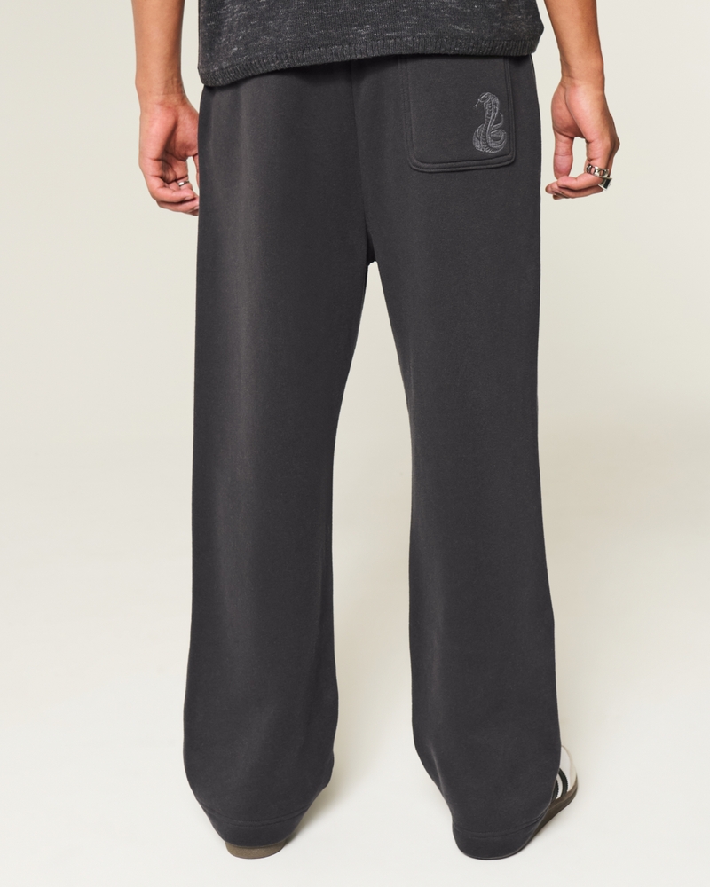 loose-fitting snakeskin pattern sweatpants