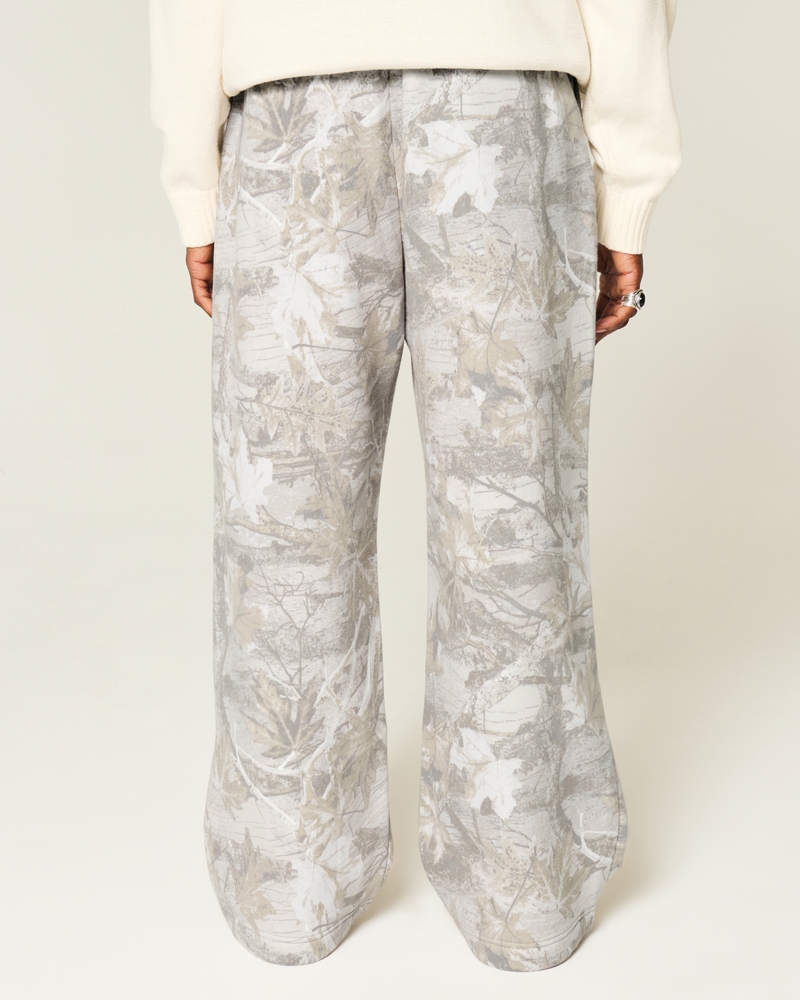 camouflage oversized sweatpants