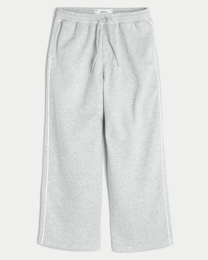 camouflage oversized sweatpants