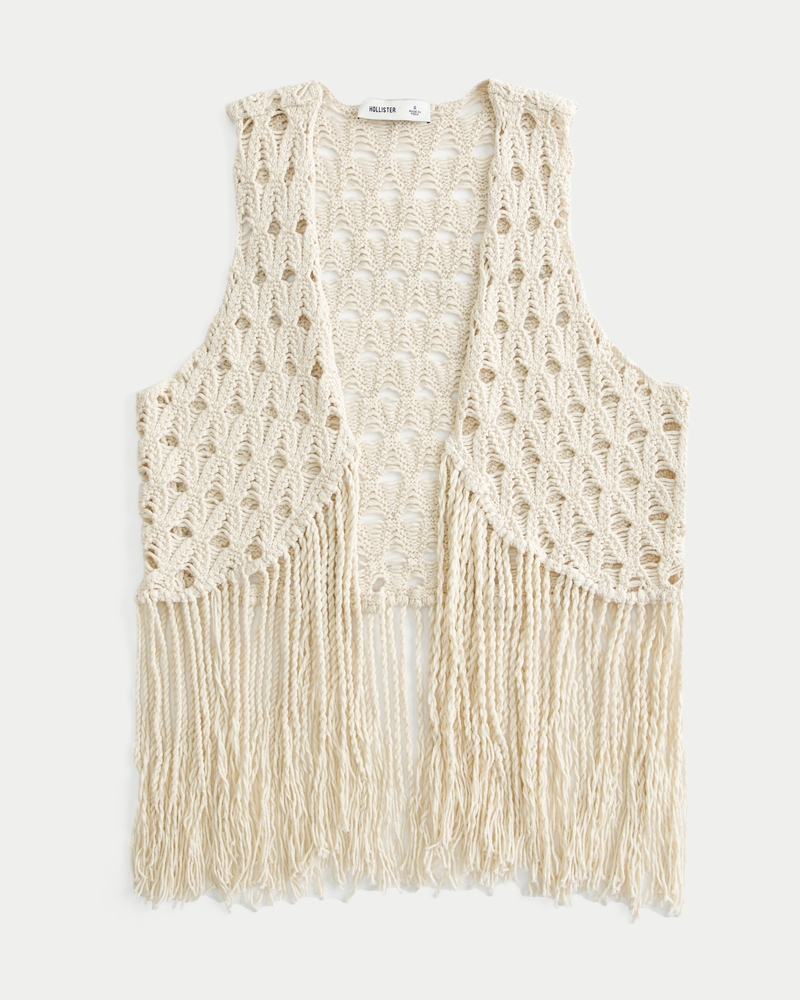 loose-fitting crocheted fringed vest